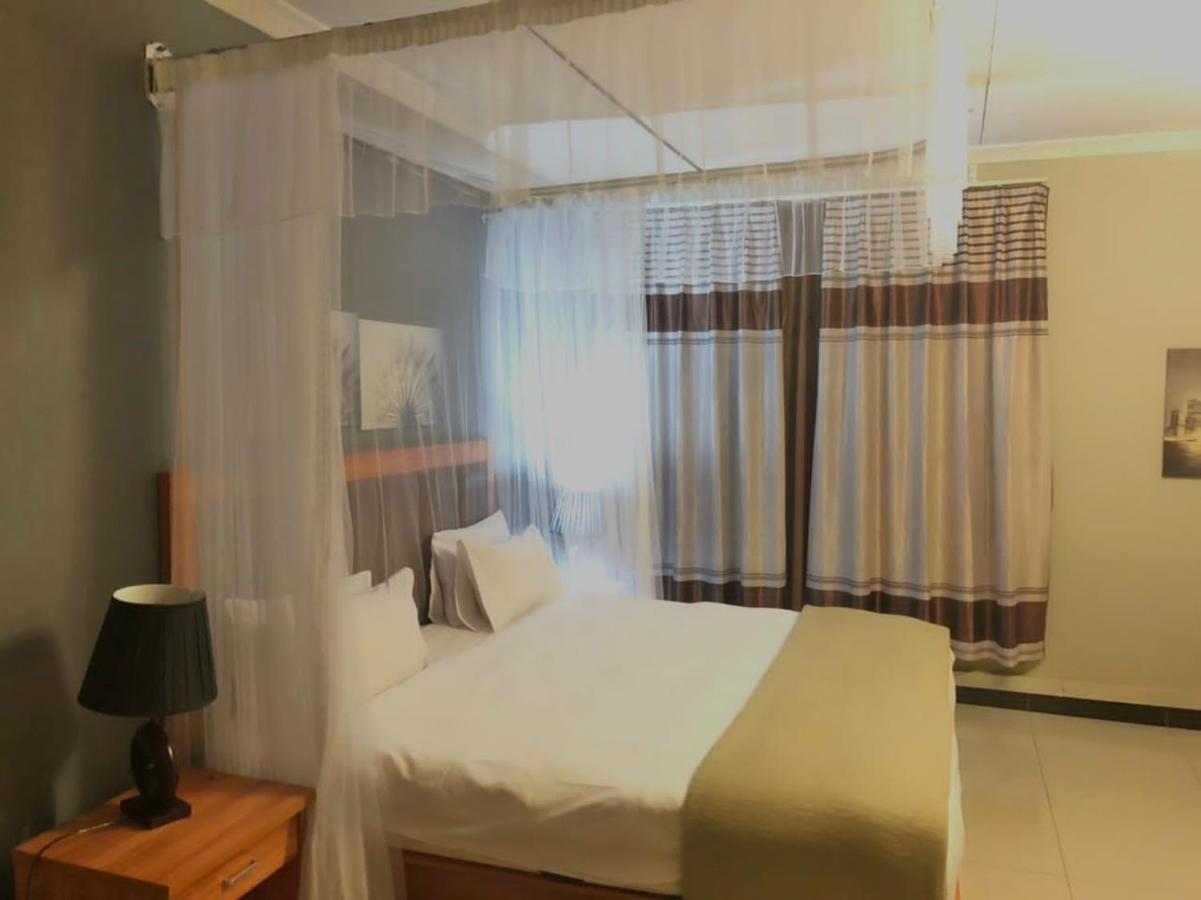 Top Lodge In Blantyre Kültér fotó